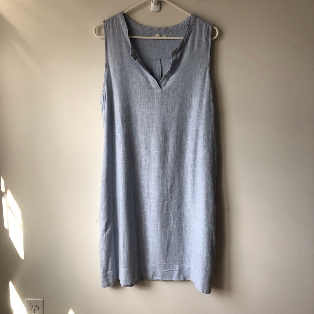 Linen blend shift dress sleeveless split neck pockets light blue coastal Size L
